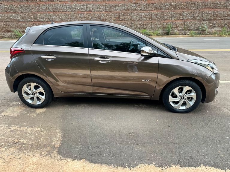 Hyundai HB20 Premium 1.6 Flex 16V Aut.