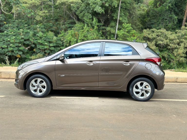 Hyundai HB20 Premium 1.6 Flex 16V Aut.