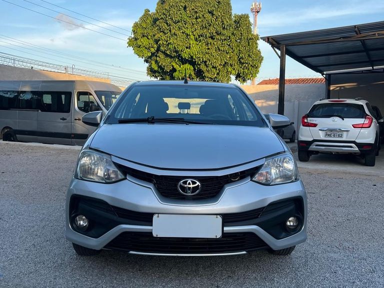 Toyota ETIOS X Sedan 1.5 Flex 16V 4p Aut.