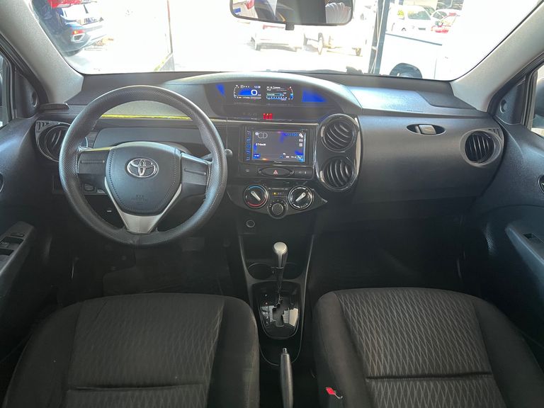Toyota ETIOS X Sedan 1.5 Flex 16V 4p Aut.