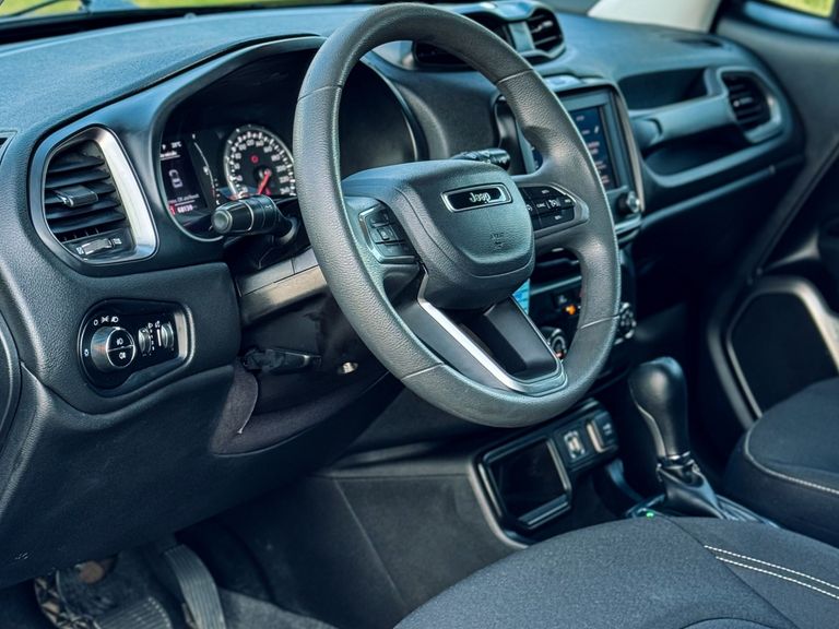 Jeep Renegade Sport T270 1.3 TB 4x2 Flex Aut.