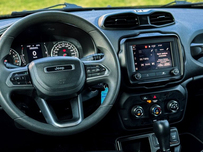 Jeep Renegade Sport T270 1.3 TB 4x2 Flex Aut.