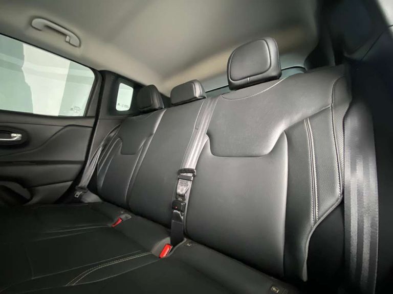 Jeep Renegade Long. T270 1.3 TB 4x2 Flex Aut.