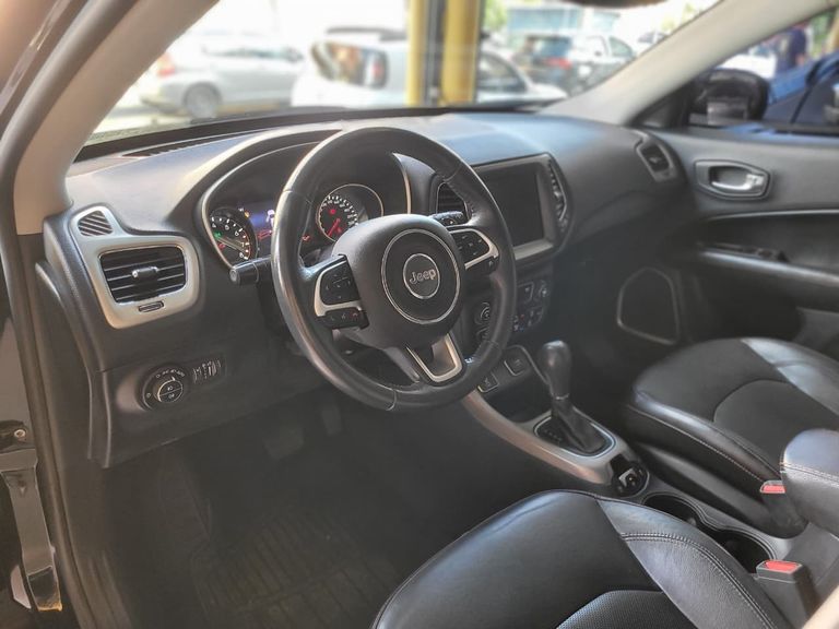 Jeep COMPASS LONGITUDE 2.0 4x2 Flex 16V Aut.