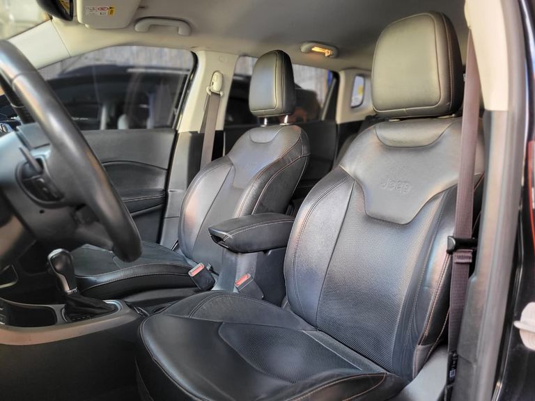 Jeep COMPASS LONGITUDE 2.0 4x2 Flex 16V Aut.
