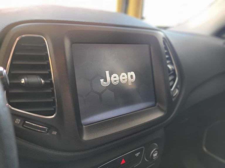 Jeep COMPASS LONGITUDE 2.0 4x2 Flex 16V Aut.