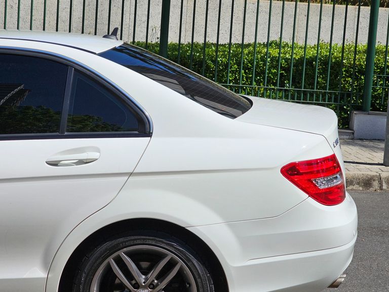 Mercedes C-180 CGI Classic 1.8 16V 156cv Aut.