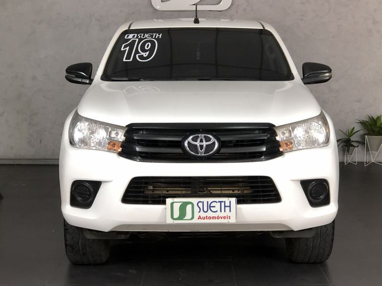 Toyota Hilux CD 4x4 2.8 Diesel Mec.