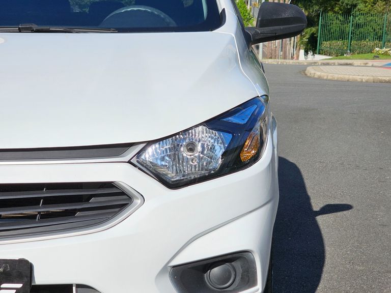 Chevrolet ONIX HATCH Joy 1.0 8V Flex 5p Mec.