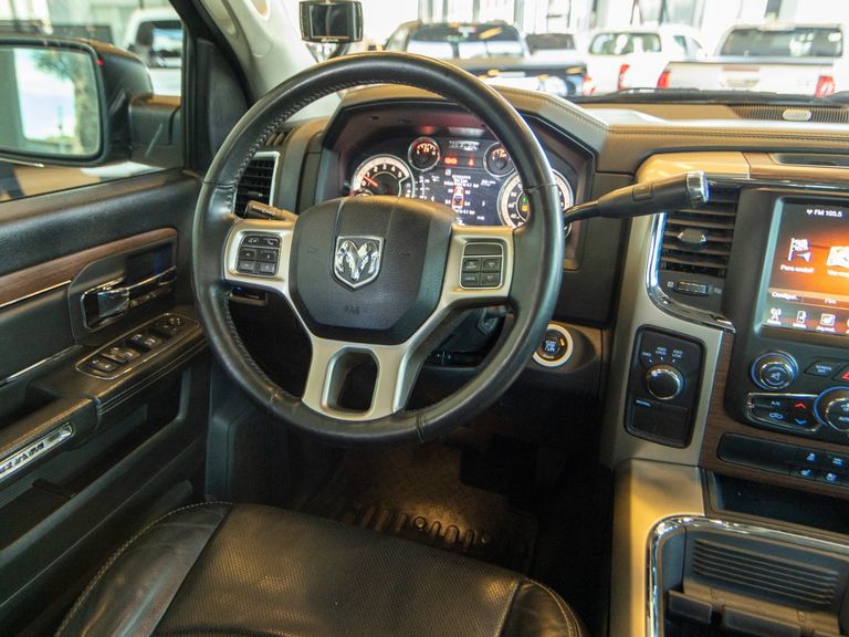 Dodge Ram 2500 LARAMIE 6.7 TDI CD 4x4 Dies