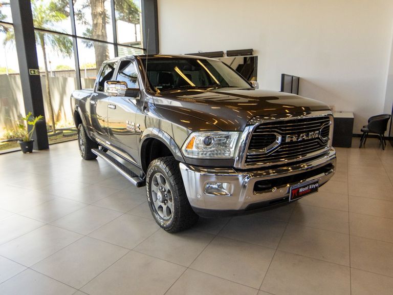 Dodge Ram 2500 LARAMIE 6.7 TDI CD 4x4 Dies