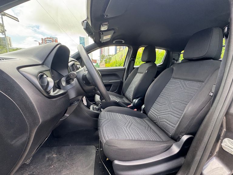 Fiat Strada Freedom 1.3 Flex 8V CD