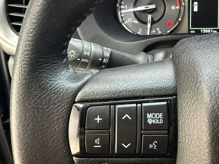 Toyota Hilux CD SRX 4x4 2.8 TDI 16V Diesel Aut.