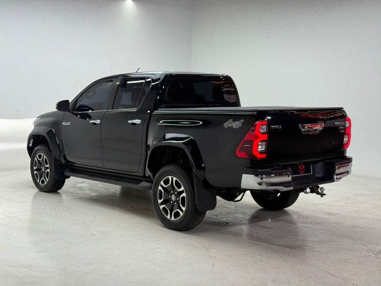 Toyota Hilux CD SRX 4x4 2.8 TDI 16V Diesel Aut.