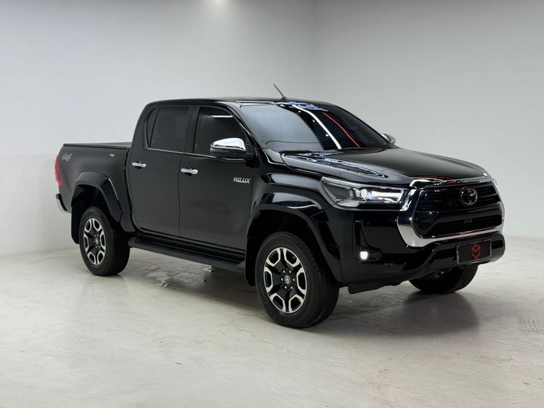 Toyota Hilux CD SRX 4x4 2.8 TDI 16V Diesel Aut.
