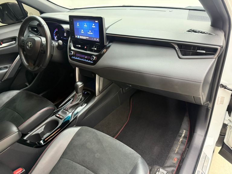 Toyota Corolla Cross GR-S 2.0 16V Flex Aut.