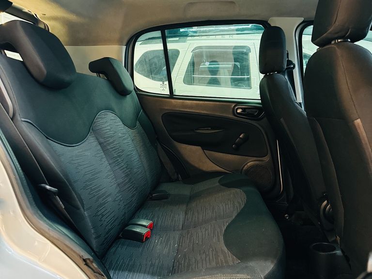 Fiat UNO ATTRACTIVE 1.0 Fire Flex 8V 5p