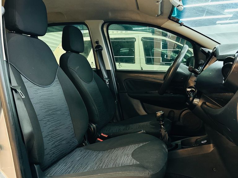 Fiat UNO ATTRACTIVE 1.0 Fire Flex 8V 5p