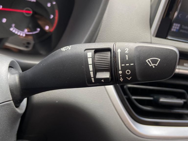 Hyundai HB20S Comfort Plus 1.0 Flex 12V Mec.