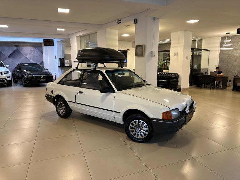 Ford Escort L/LX 1.6