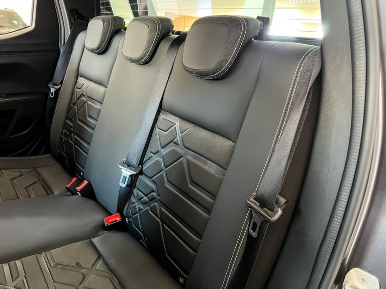 Fiat Strada Volcano 1.3 Flex 8V CD Aut.