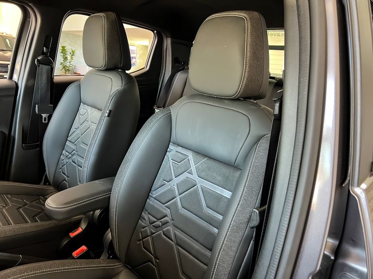 Fiat Strada Volcano 1.3 Flex 8V CD Aut.