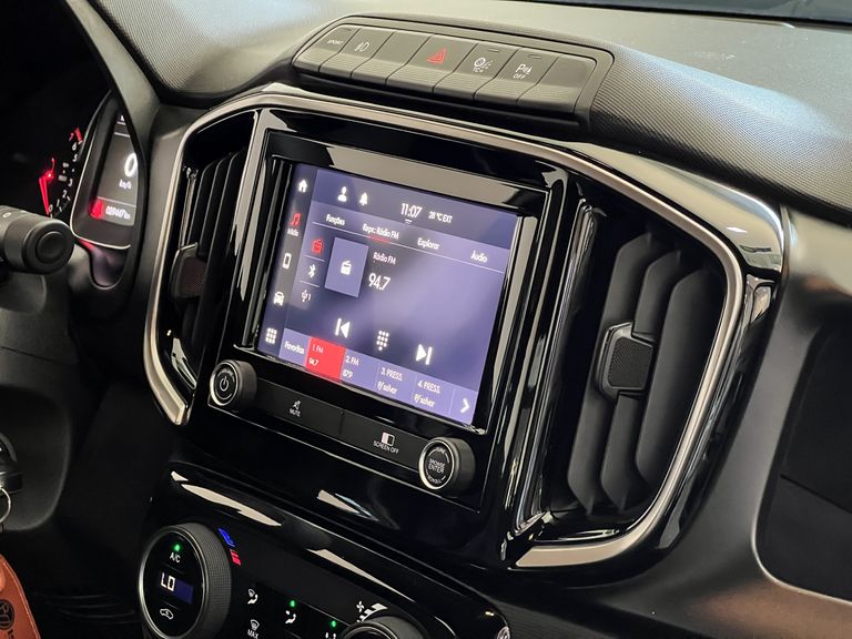 Fiat Strada Volcano 1.3 Flex 8V CD Aut.