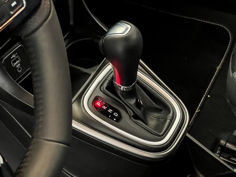 Fiat Strada Volcano 1.3 Flex 8V CD Aut.