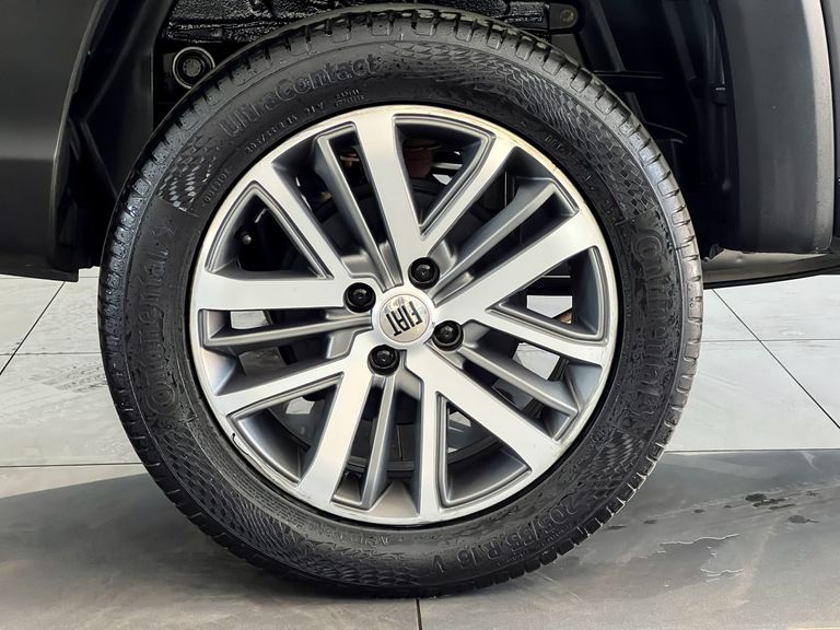 Fiat Strada Volcano 1.3 Flex 8V CD Aut.