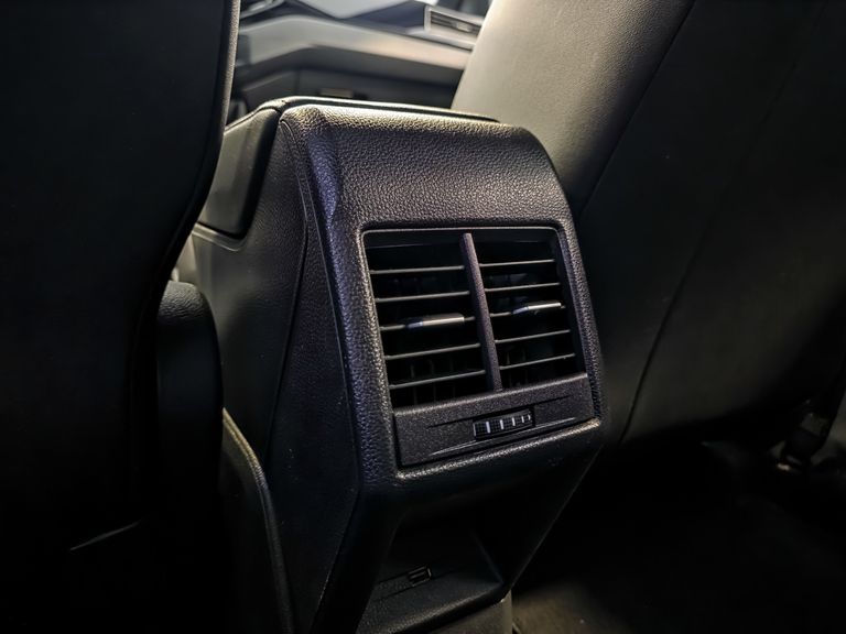 VolksWagen Nivus Highline 1.0 200 TSI Flex Aut.