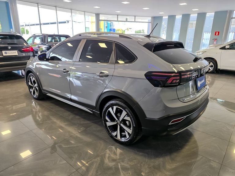 VolksWagen Nivus Highline 1.0 200 TSI Flex Aut.