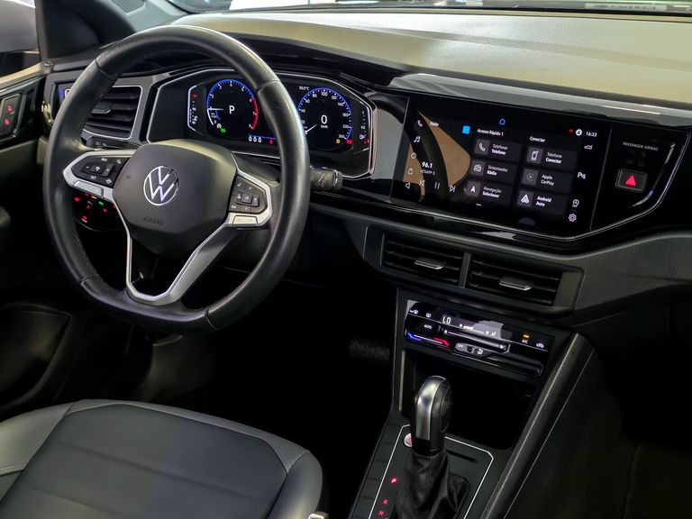 VolksWagen Nivus Highline 1.0 200 TSI Flex Aut.