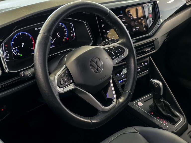 VolksWagen Nivus Highline 1.0 200 TSI Flex Aut.