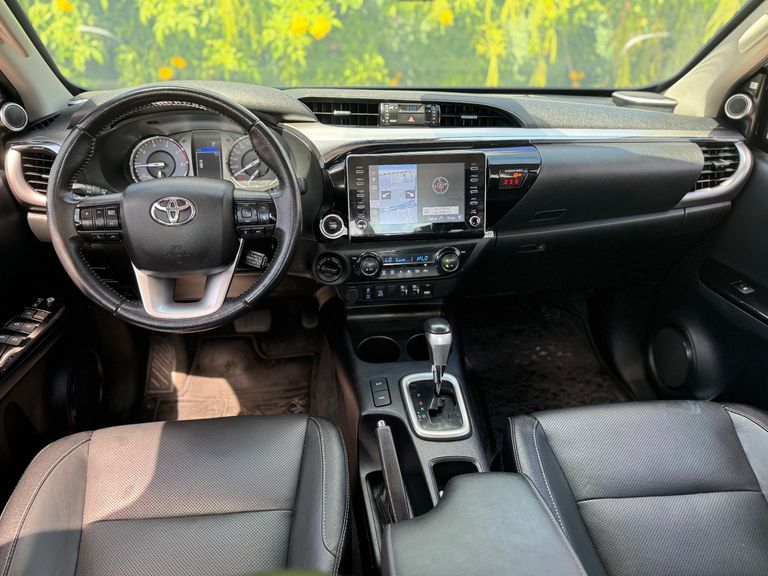 Toyota Hilux CD SRX 4x4 2.8 TDI 16V Diesel Aut.