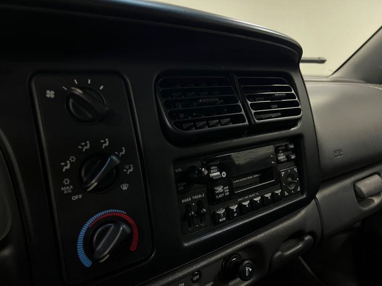 Dodge Dakota Sport 3.9 V6