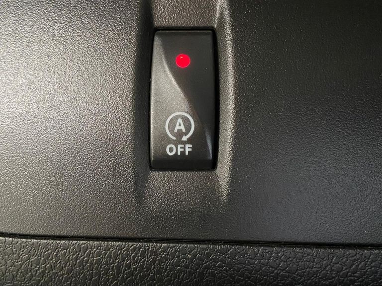 Renault KWID Zen 1.0 Flex 12V 5p Mec.