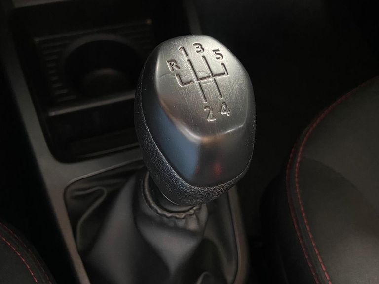 Renault KWID Zen 1.0 Flex 12V 5p Mec.