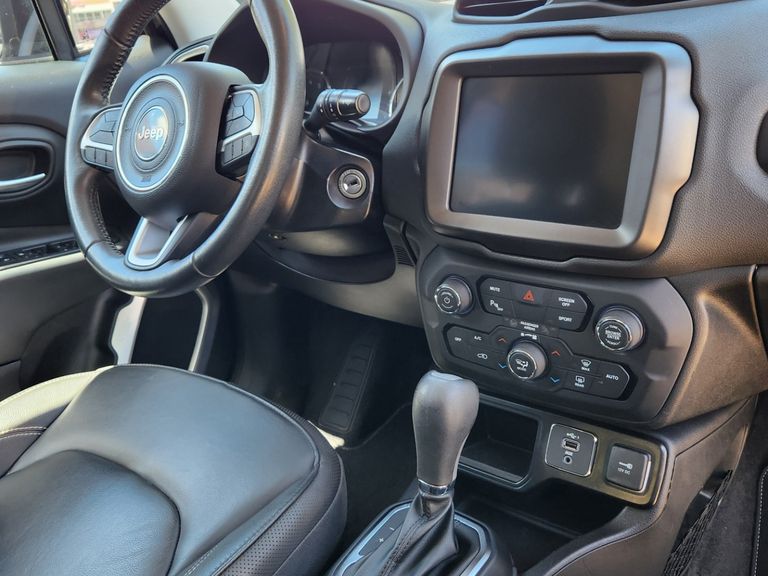Jeep Renegade Longitude 1.8 4x2 Flex 16V Aut.