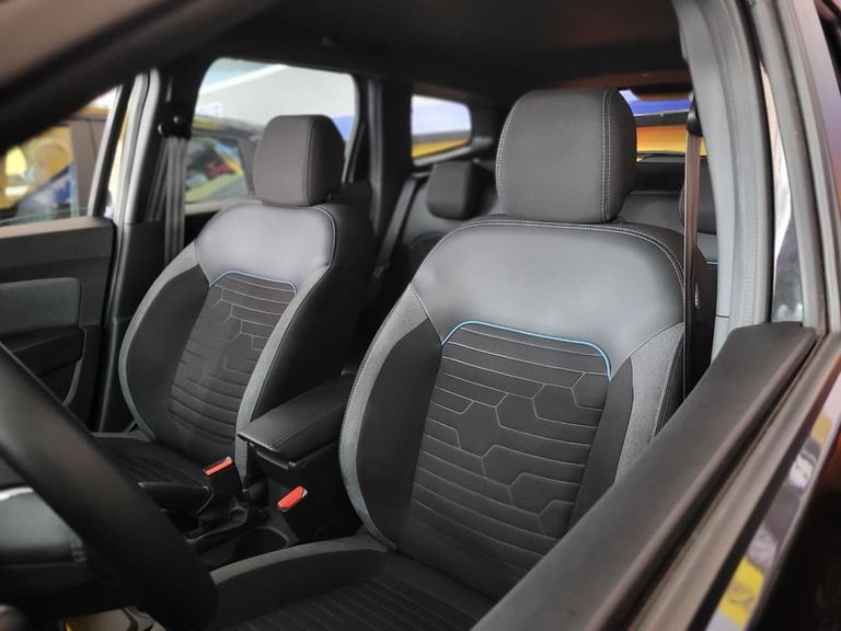 Renault DUSTER Intense Plus 1.6 16V Flex Aut.