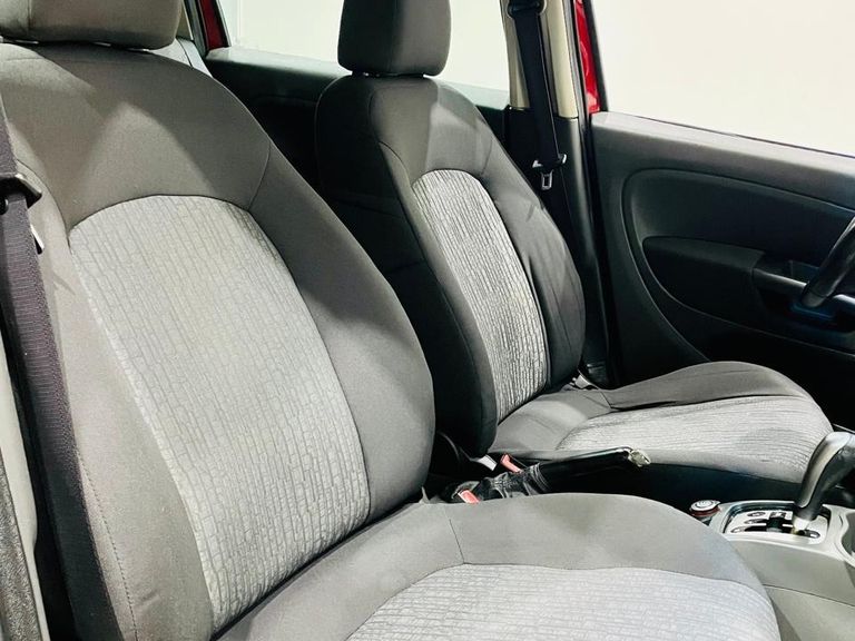 Fiat Punto ESSENCE Dualogic 1.6 Flex 16V 5p