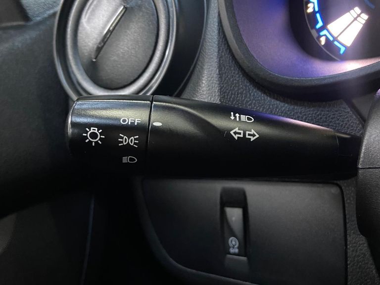 Renault KWID Zen 1.0 Flex 12V 5p Mec.