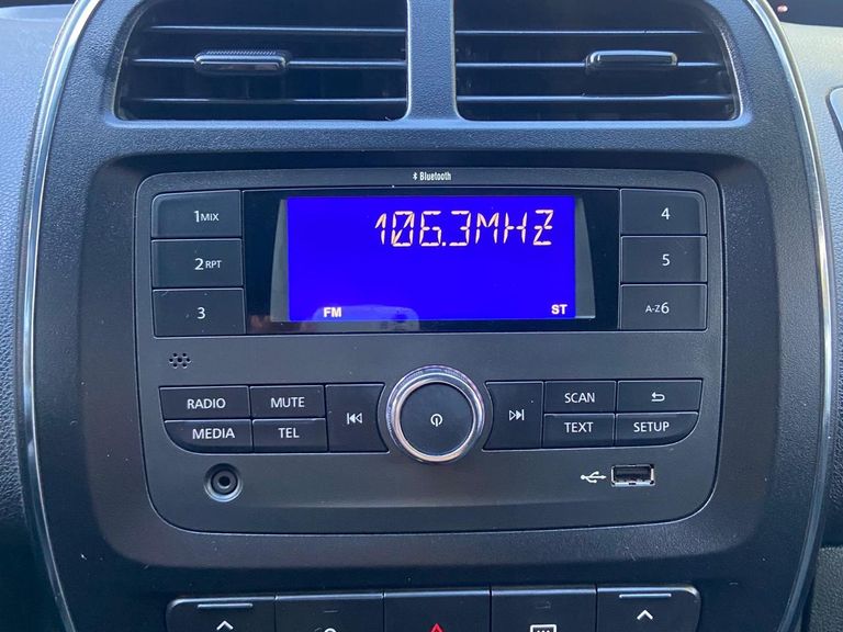 Renault KWID Zen 1.0 Flex 12V 5p Mec.