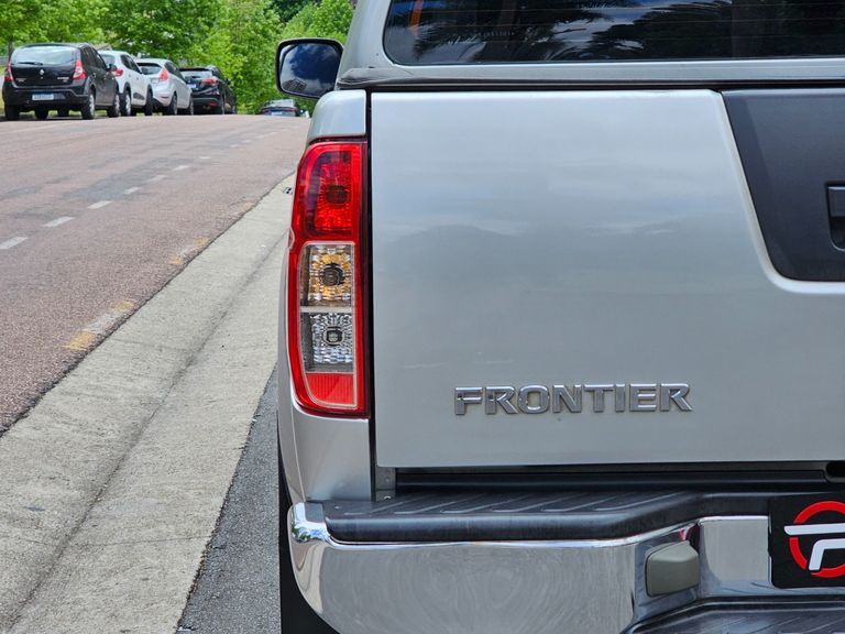 Nissan Frontier S CD 4x2 2.5 TB Diesel