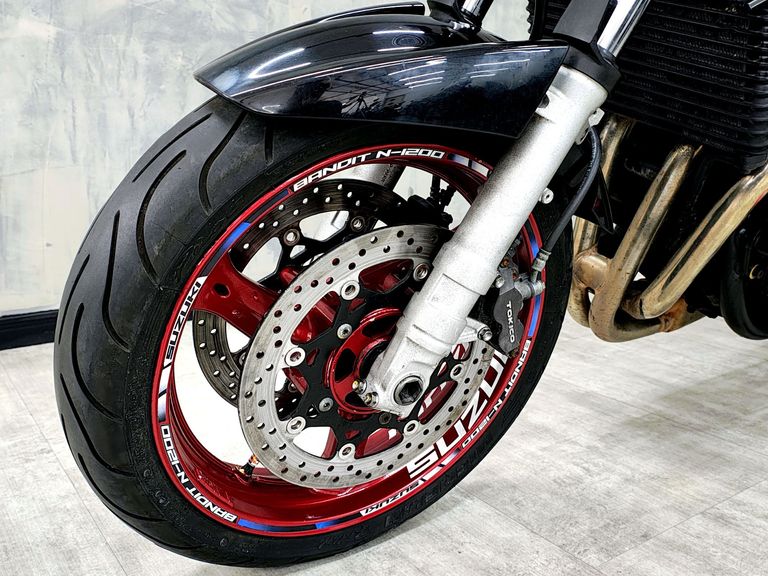 SUZUKI BANDIT N-1200