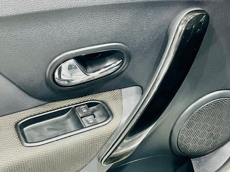 Renault LOGAN Zen Flex 1.0 12V 4p Mec.