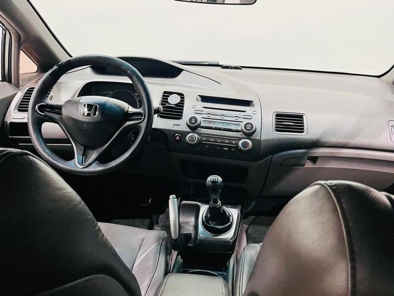 Honda Civic Sedan LXS 1.8/1.8 Flex 16V Mec. 4p