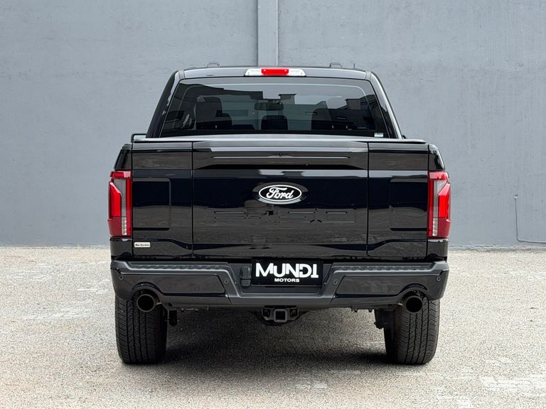 Ford F-150 Lariat Black 4x4 5.0 V8