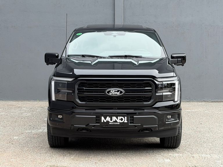 Ford F-150 Lariat Black 4x4 5.0 V8