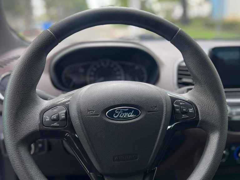 Ford Ka 1.5 FreeStyle 12V Flex 5p Aut.