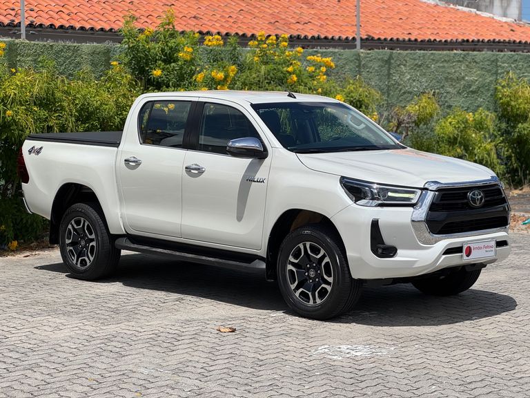 Toyota Hilux CD SRX 4x4 2.8 TDI 16V Diesel Aut.